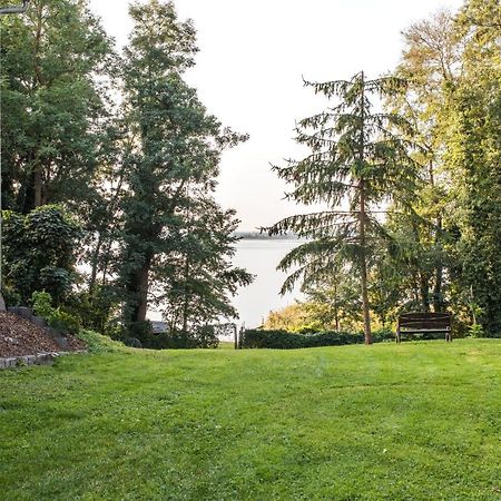 Ferienwohnung Direkt Am Potzlower See Bagian luar foto